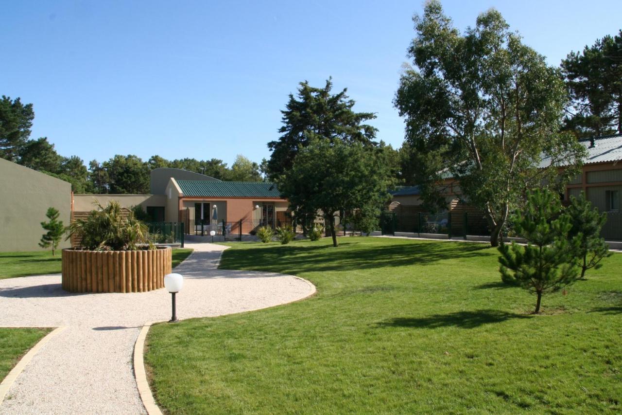 Cottages Des Pins Saint-Hilaire-de-Riez ภายนอก รูปภาพ